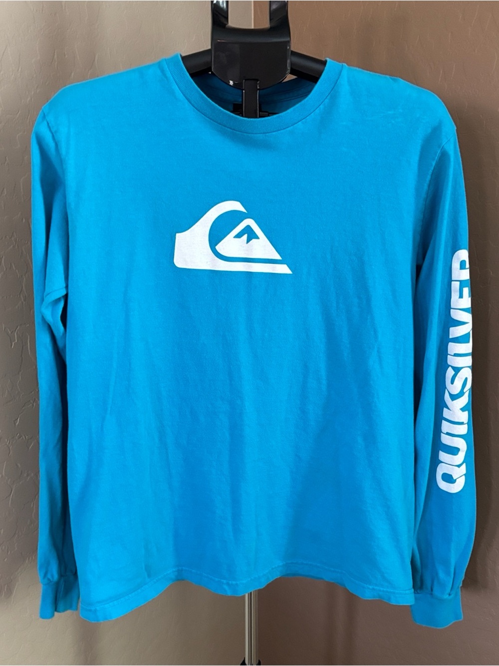 QUICKSILVER 💙 Long Sleeve T-shirt